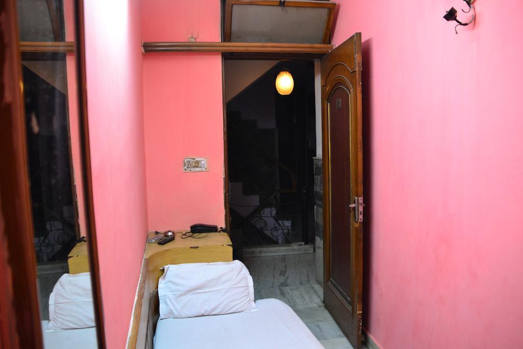 Yes Please Guest House Nové Dillí Pokoj fotografie